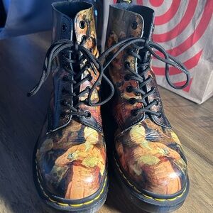 Dr. Marten x Hogarth Collab Pascal 1460